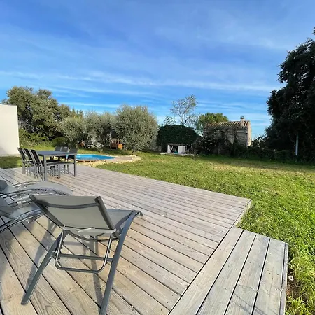 Villa Neuve De Standing Au Calme Sommières